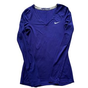 Nike DriFit Long sleeve